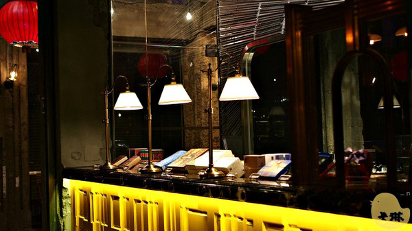 台中市第四信用合作社 :【食記】台中。《第四信用合作社》老銀行變冰店 台中市第四信用合作社 :【食記】台中。《第四信用合作社》老銀行變冰店