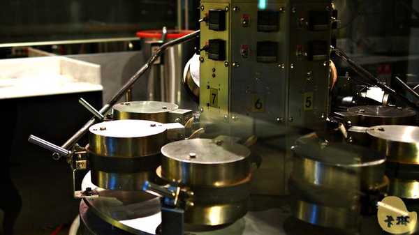 台中市第四信用合作社 :【食記】台中。《第四信用合作社》老銀行變冰店 台中市第四信用合作社 :【食記】台中。《第四信用合作社》老銀行變冰店