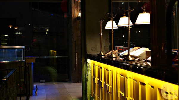 台中市第四信用合作社 :【食記】台中。《第四信用合作社》老銀行變冰店 台中市第四信用合作社 :【食記】台中。《第四信用合作社》老銀行變冰店