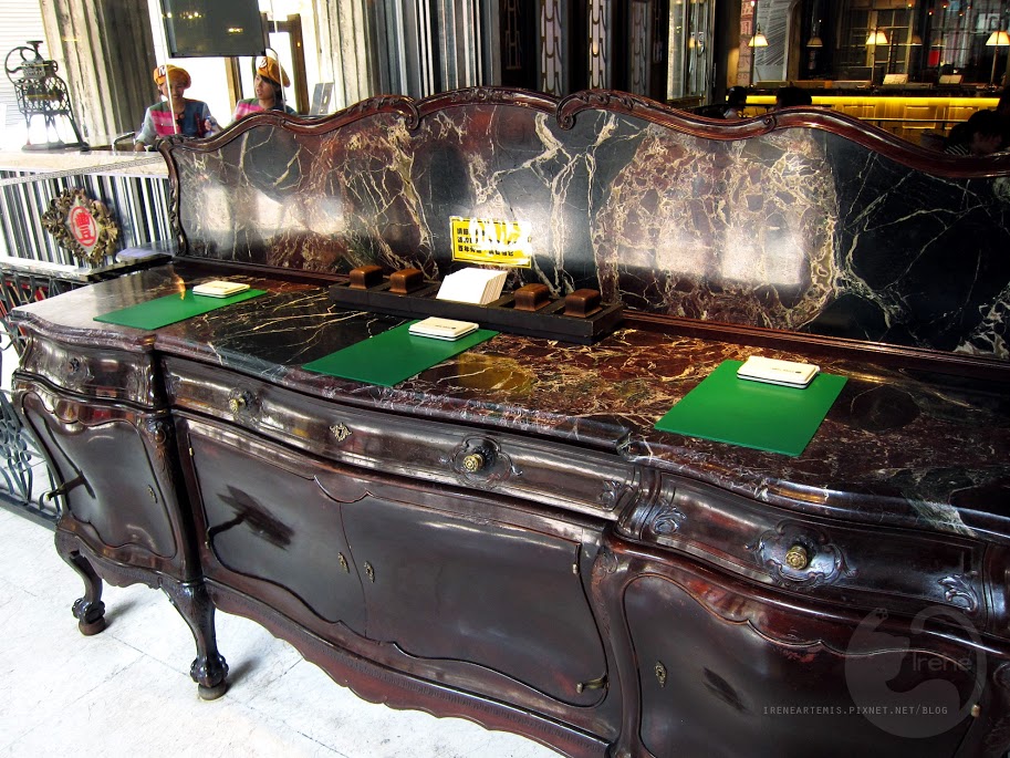 台中火車站 | 台中市第四信用合作社 (宮原眼科二店) ．老建築新價值 / 人氣冰店 / 拍照景點