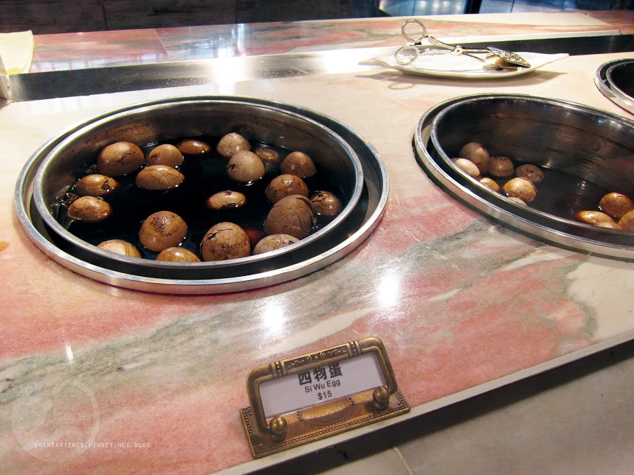 台中火車站 | 台中市第四信用合作社 (宮原眼科二店) ．老建築新價值 / 人氣冰店 / 拍照景點