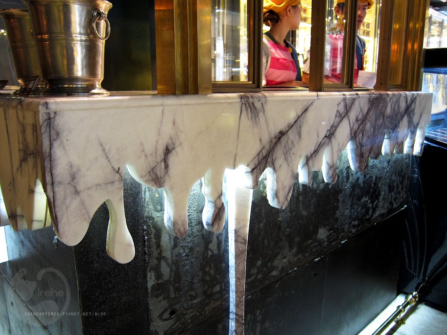 台中火車站 | 台中市第四信用合作社 (宮原眼科二店) ．老建築新價值 / 人氣冰店 / 拍照景點