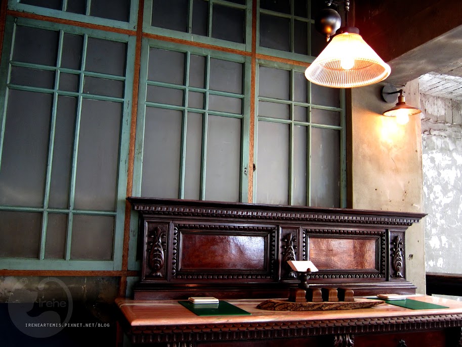 台中火車站 | 台中市第四信用合作社 (宮原眼科二店) ．老建築新價值 / 人氣冰店 / 拍照景點