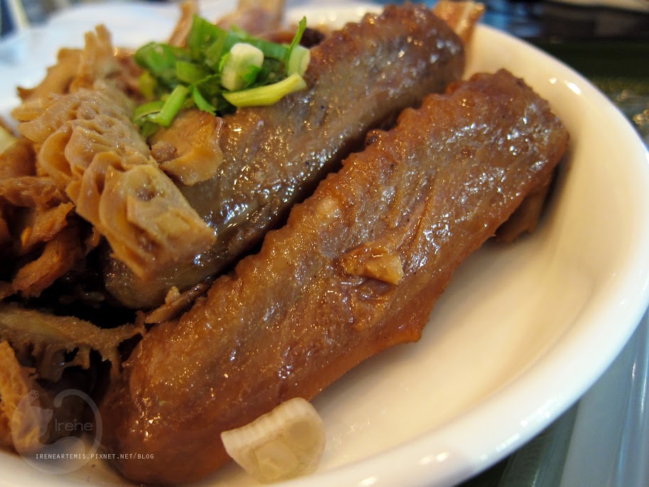 台中火車站 | 台中市第四信用合作社 (宮原眼科二店) ．老建築新價值 / 人氣冰店 / 拍照景點