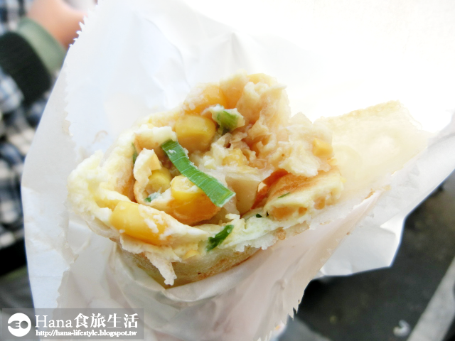 【台中西區】肉蛋土司 | 人氣排隊早餐店 肉片入味但稍嫌乾 價位偏高 吃過一次即可