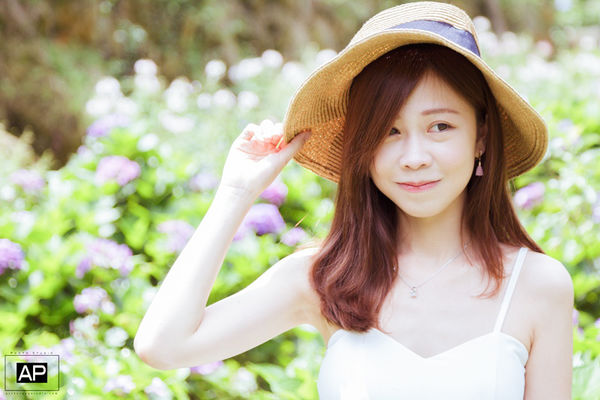 full house-婚禮紀錄藝術寫真自助婚紗 (6) 2017夢幻花季必拍景點 → 竹子湖高家繡球花田超美超好拍 ❤ 陽明山水車寮.jpg