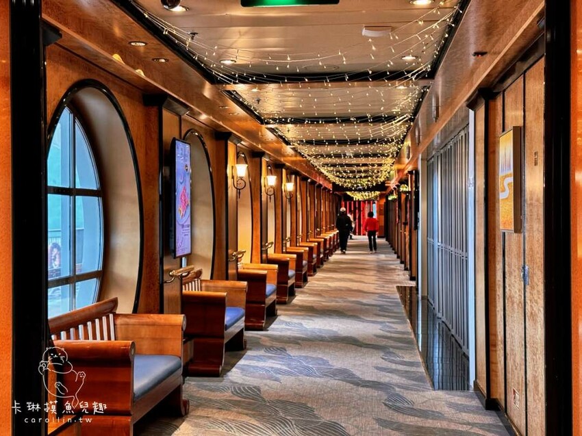 基隆市中山區麗星郵輪探索星號開箱！娛樂設施.露臺房.皇宮套房.自費餐廳 - 卡琳。摸魚兒趣