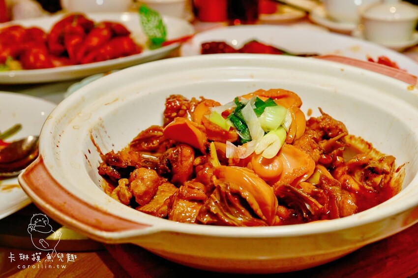 基隆市中山區麗星郵輪探索星號開箱！娛樂設施.露臺房.皇宮套房.自費餐廳 - 卡琳。摸魚兒趣