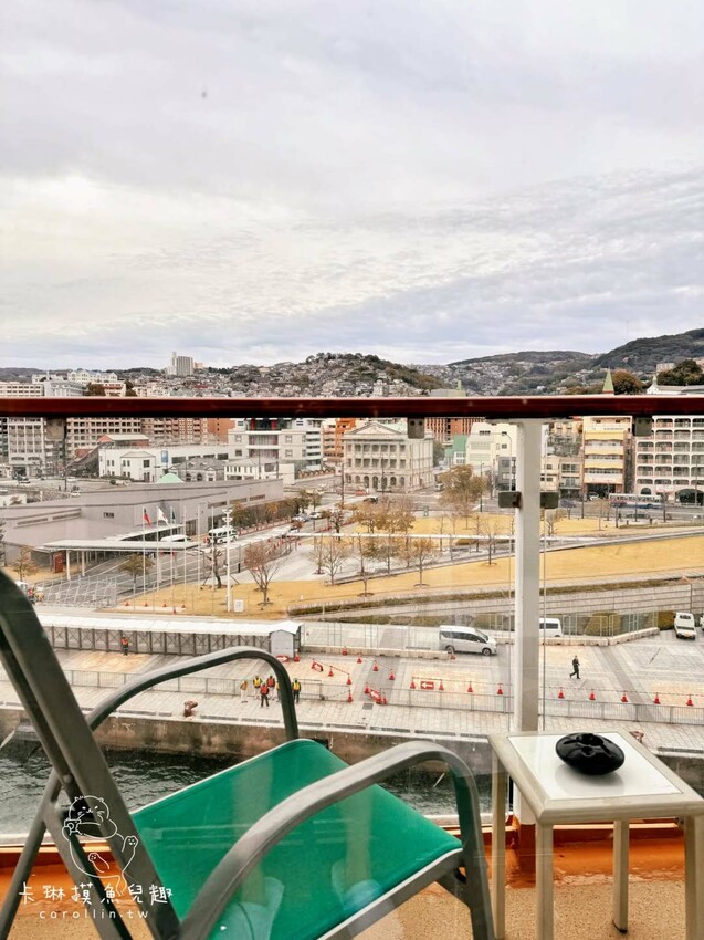基隆市中山區麗星郵輪探索星號開箱！娛樂設施.露臺房.皇宮套房.自費餐廳 - 卡琳。摸魚兒趣