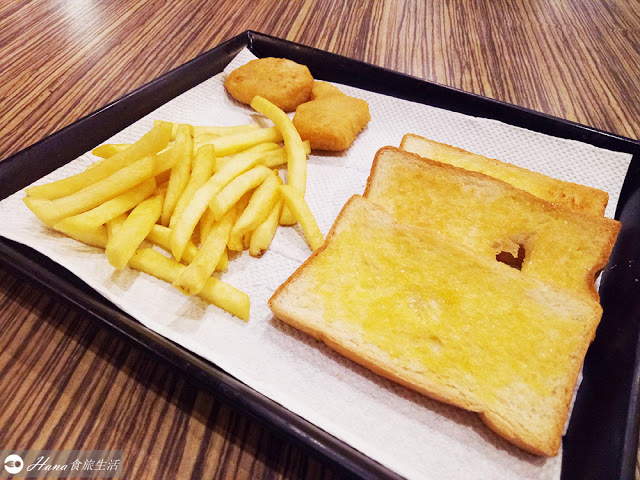 【新北新莊】德克斯先生牛排 | 必吃推薦 點排餐送雞塊薯條! 沙拉吧、麵包、水果、冰淇淋、濃湯吃到飽