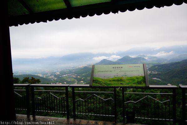 【南投。魚池】霧鎖金龍山。金龍山琉璃光之夜