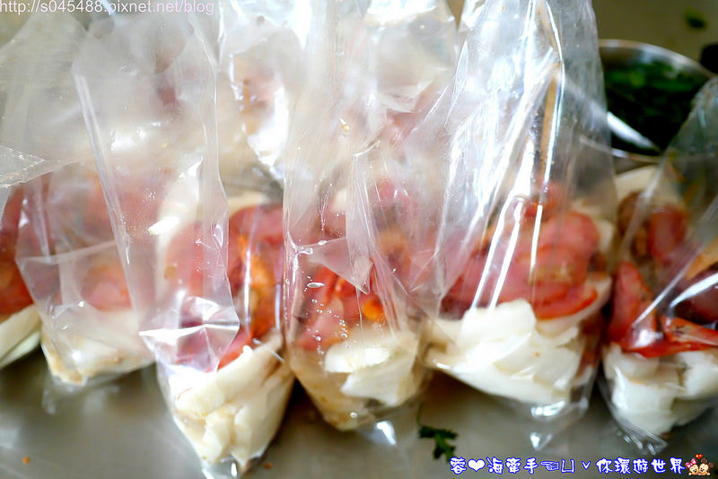 【屏東美食】東港葉家肉棵♥來東港必吃的在地小吃美食，味道特別順口~