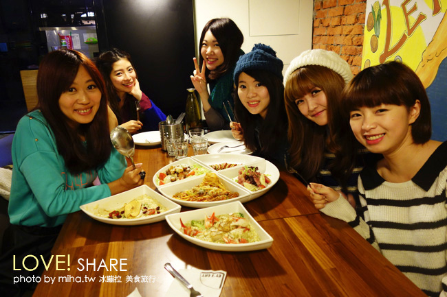 吃義燉飯 冰蹦拉