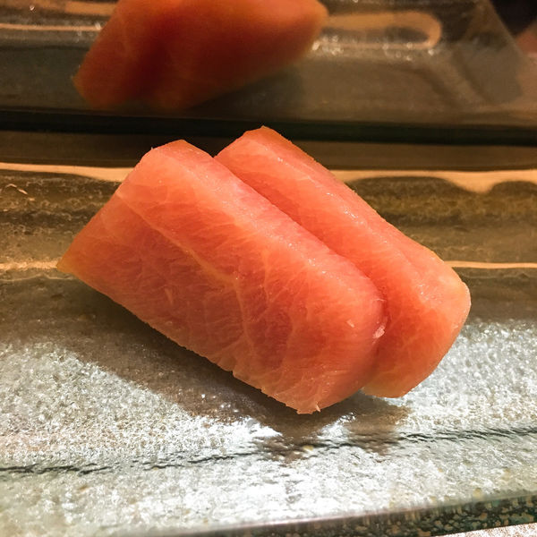 【食台北│德壽司】大安區─捷運忠孝敦化站│推薦東區市民大道上優質食材&合理價格,讓我一訪再訪的高CP值板前壽司店