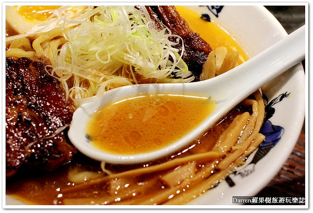 『台北市中山區拉麵店』麵屋武藏(神山)實驗廚房★新MENU登場~太刀拉麵每日限量霸氣限定/巨型炙燒叉燒拉麵濃厚登場/捷運中山站3號出口