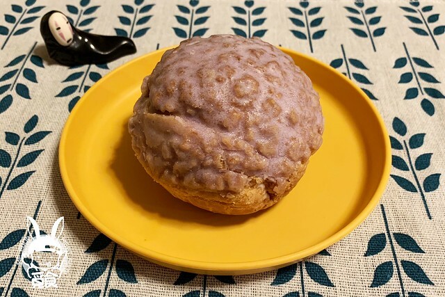 【甜點】全家 芋泥脆皮泡芙 芋頭季系列第三彈 這個外型好像似曾相識？！