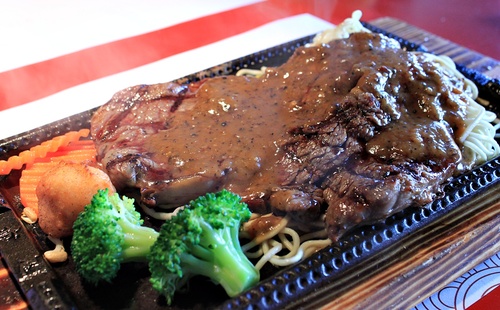 ＊食記－赤鬼牛排