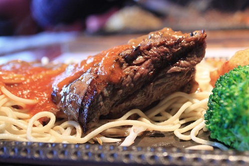＊食記－赤鬼牛排