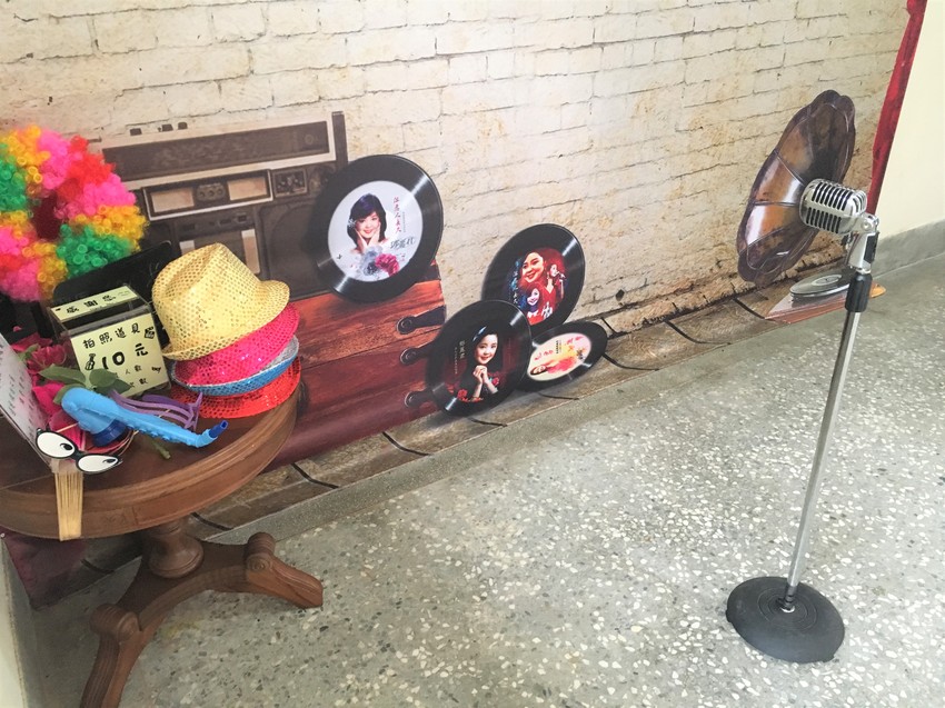 空軍三重一村,三重一村,台北橋站,我不是他媽媽,正義南路,三重,空軍一村,文化古蹟,四連棟小劇場,小山坡廣場,一村眷市集,捷運景點,ig打卡