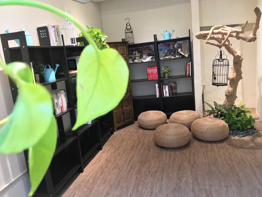 空軍三重一村,三重一村,台北橋站,我不是他媽媽,正義南路,三重,空軍一村,文化古蹟,四連棟小劇場,小山坡廣場,一村眷市集,捷運景點,ig打卡