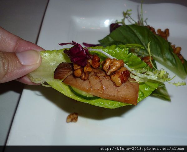 舒果新米蘭蔬食(台北南京東店)：品嚐新品菜色--舒果新米蘭蔬食餐廳(南京東路店)体驗心得