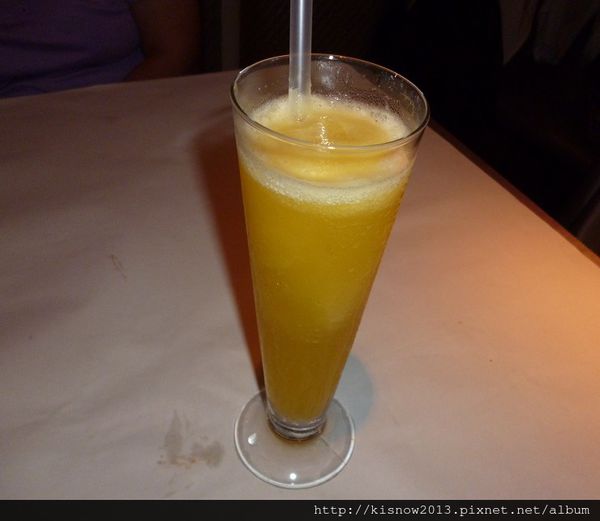 舒果新米蘭蔬食(台北南京東店)：品嚐新品菜色--舒果新米蘭蔬食餐廳(南京東路店)体驗心得