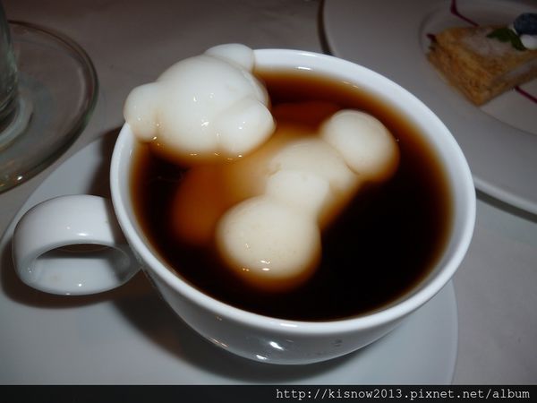 舒果新米蘭蔬食(台北南京東店)：品嚐新品菜色--舒果新米蘭蔬食餐廳(南京東路店)体驗心得