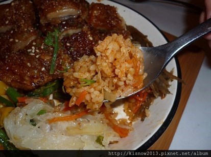 舒果新米蘭蔬食(台北南京東店)：品嚐新品菜色--舒果新米蘭蔬食餐廳(南京東路店)体驗心得