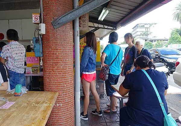 宜蘭美食【正好鮮肉小籠包】必吃再+1,泰山路超人氣小吃