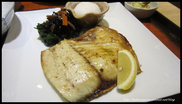 『呷』「捷運台北車站」☆大戶屋☆ 美味健康滿點的日式定食