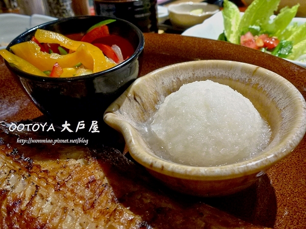 大戶屋(凱撒店):【台北市中正區/北車周邊美食】 為身體著想用心做出的料理 ✿✿ OOTOYA 大戶屋 凱撒店 ✿✿