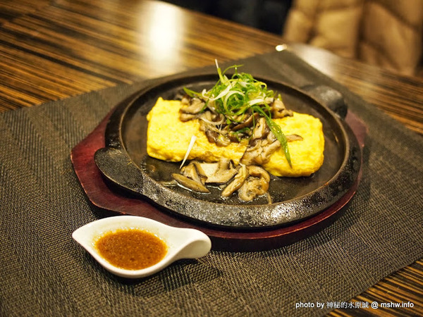 Huku幸福食尚創作料理:【食記】台中哪裡好吃-HuKu幸福時尚創作料理@西區BRT中正國小 : 下一站,Huku~讓人洋溢於幸福中的貓頭鷹主題餐廳! Huku幸福食尚創作料理:【食記】台中哪裡好吃-HuKu幸福時尚創作料理@西區BRT中正國小 : 下一站,Huku~讓人洋溢於幸福中的貓頭鷹主題餐廳!