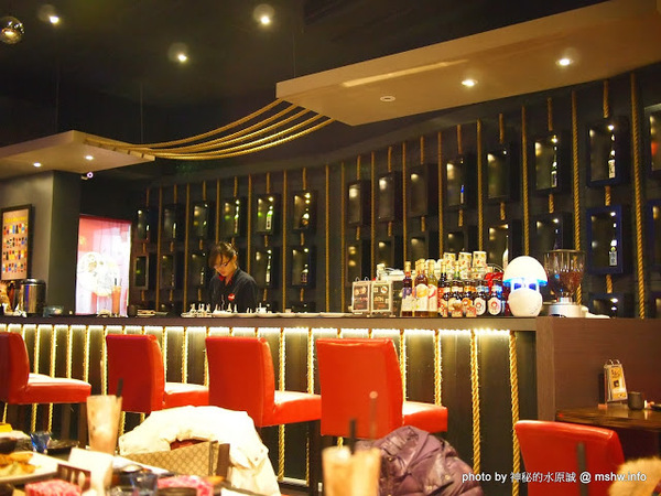 Huku幸福食尚創作料理:【食記】台中哪裡好吃-HuKu幸福時尚創作料理@西區BRT中正國小 : 下一站,Huku~讓人洋溢於幸福中的貓頭鷹主題餐廳! Huku幸福食尚創作料理:【食記】台中哪裡好吃-HuKu幸福時尚創作料理@西區BRT中正國小 : 下一站,Huku~讓人洋溢於幸福中的貓頭鷹主題餐廳!