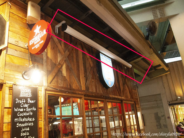 三隻獅子The Three Lions Inn4.jpg