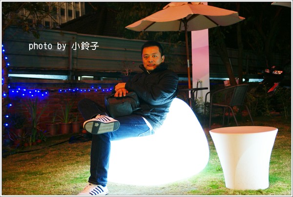 米卡沙旅店：台中「米卡沙旅店」彩色方塊旅店