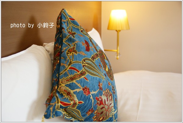 米卡沙旅店：台中「米卡沙旅店」彩色方塊旅店