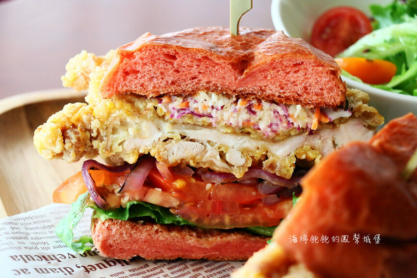 花博公園下午茶「歐華酒店-歐麗蛋糕坊」夏季限定芒果甜點、巨無霸炸雞漢堡、菜單價位(捷運圓山站)