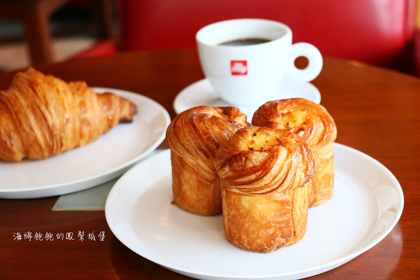 花博公園下午茶「歐華酒店-歐麗蛋糕坊」夏季限定芒果甜點、巨無霸炸雞漢堡、菜單價位(捷運圓山站)