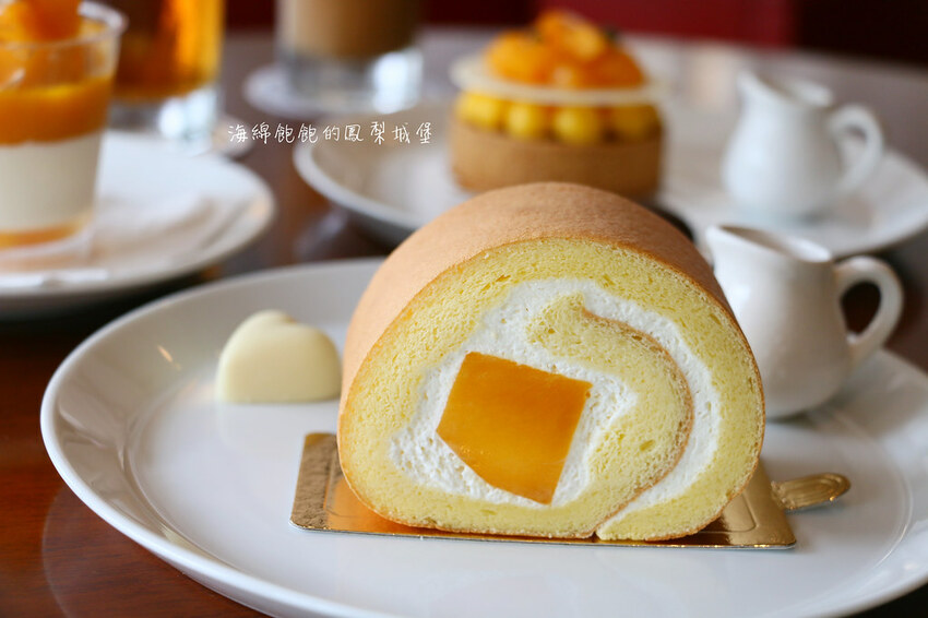 花博公園下午茶「歐華酒店-歐麗蛋糕坊」夏季限定芒果甜點、巨無霸炸雞漢堡、菜單價位(捷運圓山站)