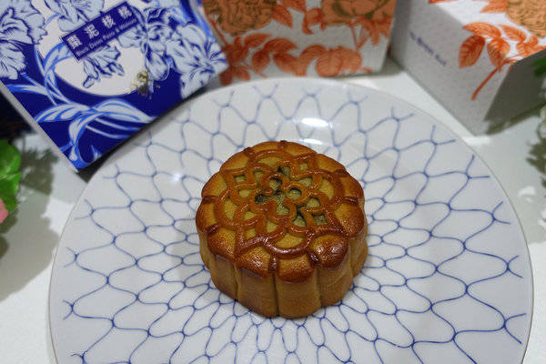 歐華普羅旺斯花悦廣式月餅禮盒 (19).jpg