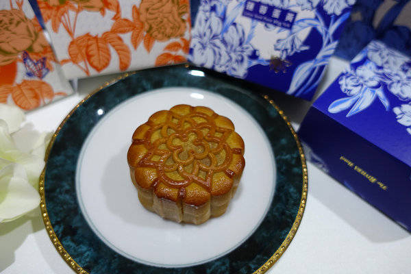 歐華普羅旺斯花悦廣式月餅禮盒 (13).jpg