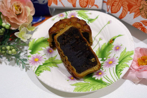 歐華普羅旺斯花悦廣式月餅禮盒 (18).jpg