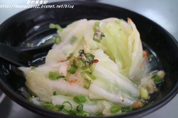 頂味執餃：【新北三重區】三重巷弄美食『頂味執餃』捷運菜寮站