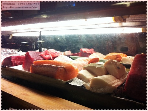 古亭 ❤ 魚 日式‧料理 ❤ 喜歡深夜食堂必吃，CP值很高的生魚片丼飯