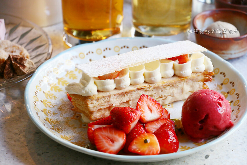 台北最強草莓千層派「SEASON 敦南旗艦店」東區法式甜點、下午茶推薦、菜單價位(捷運信義安和站)