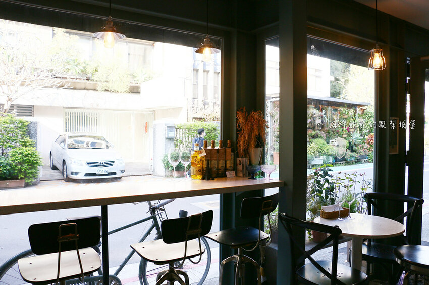 台北最強草莓千層派「SEASON 敦南旗艦店」東區法式甜點、下午茶推薦、菜單價位(捷運信義安和站)