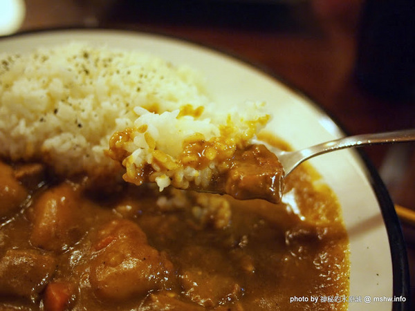 咖哩老師：【食記】椰奶日式咖哩與瓜仔肉拌麵 @ 台中西區-咖哩老師