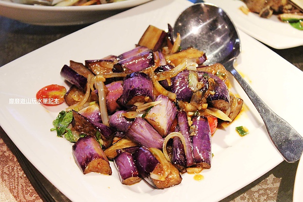 IMG_0052.jpg IMG_0052.jpg