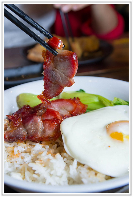 ╠台北食記╣懷舊餐廳隱身科技內湖 道地香港茶餐廳-大食代食神大選-香港食堂