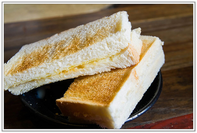 ╠台北食記╣懷舊餐廳隱身科技內湖 道地香港茶餐廳-大食代食神大選-香港食堂